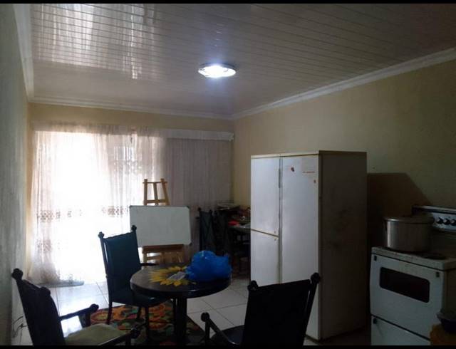 3 BEDROOM HOUSE FOR SALE IN MOGWASE UNIT 5
